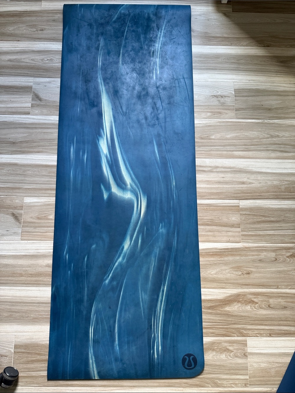 lululemon athletica Men's Blue Marble Yoga Mat